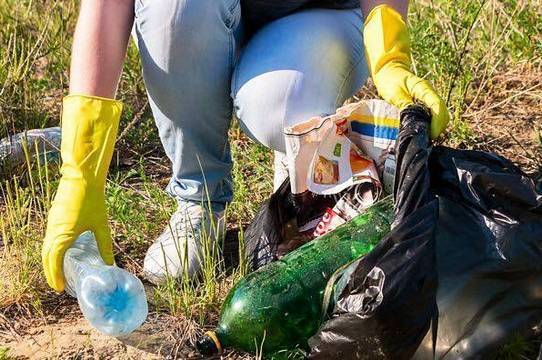 Плогінг по-вінницьки: вінничан запрошують на прибирання берегів Південного Бугу 

