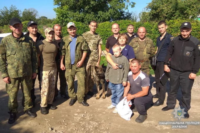 На Вінниччині поліція разом з  громадою всю ніч шукали 10-річного хлопчика