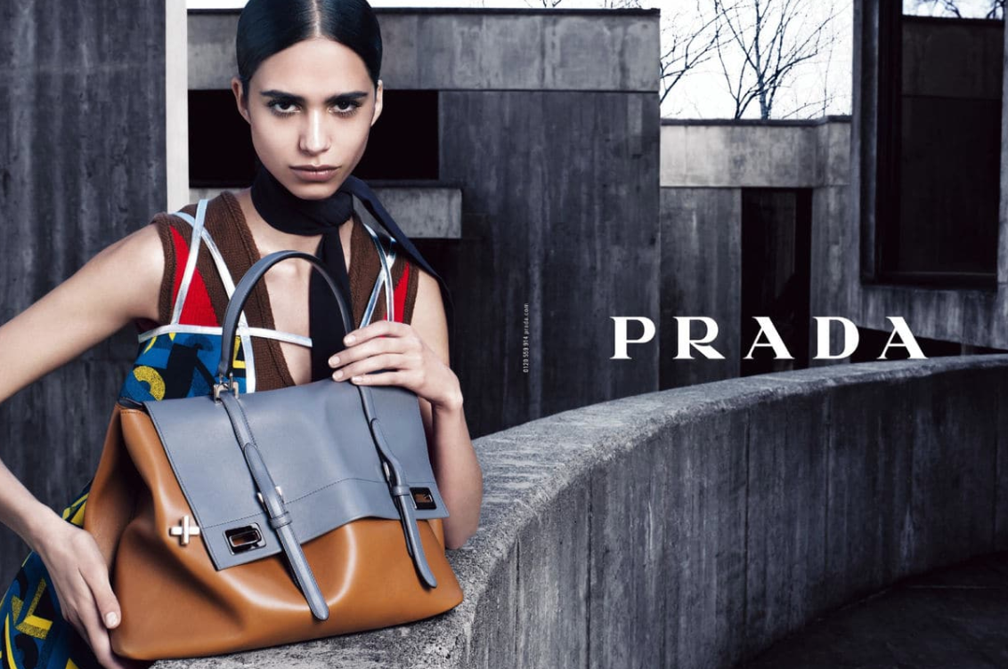 Prada: Символ роскоши и элегантности в интернет-магазине DOMINO