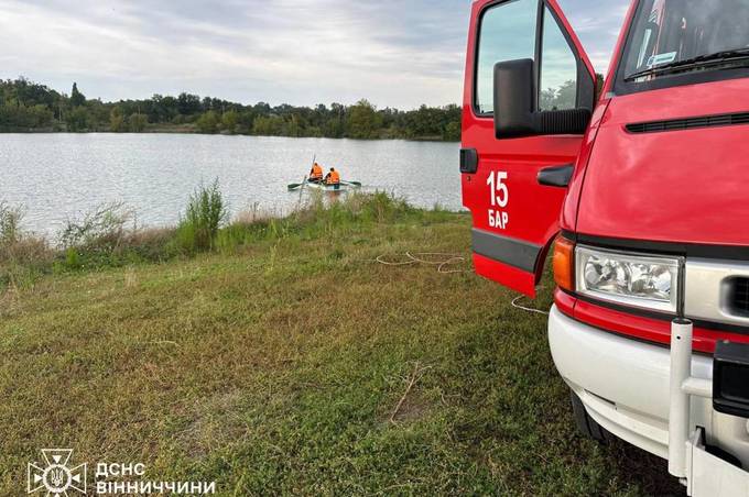 На Вінниччині водолази ДСНС вилучили з водойми потопельника