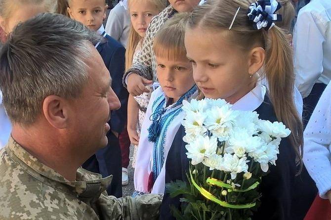 У Вінниці сім'ї-пільговики можуть отримати 5 тис грн, щоб зібрати дитину до першого класу: як це зробити