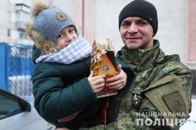 Після трьохмісячної служби на Сході України до Вінниці повернувся зведений загін поліцейських