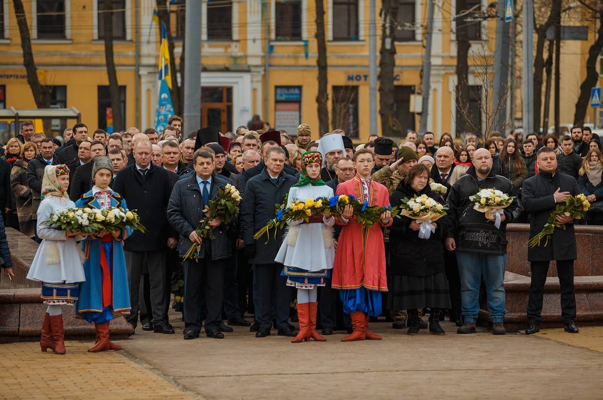 Вінниця вшановує Героїв Небесної Сотні