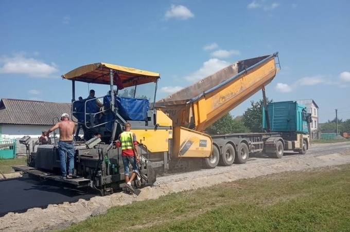 У Іванівській ОТГ ремонтують дороги