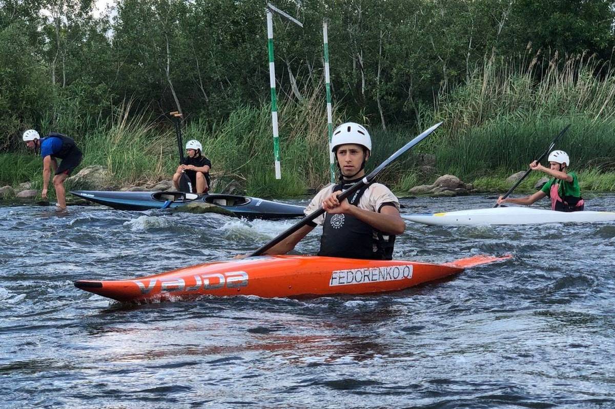 Вінничани привезли срібні та бронзові медалі з командного чемпіонату України з веслувального слалому