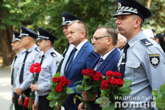 У Вінниці вшанували пам'ять правоохоронців, які загинули під час виконання службових обов'язків
 