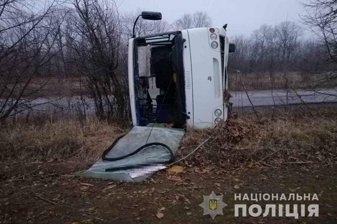 В Тульчині перекинувся пасажирський автобус. Є постраждалі