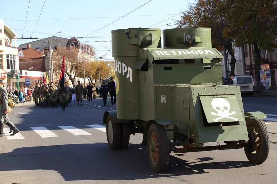 Реконструктори з усієї України відтворювали у Вінниці події 1919 року