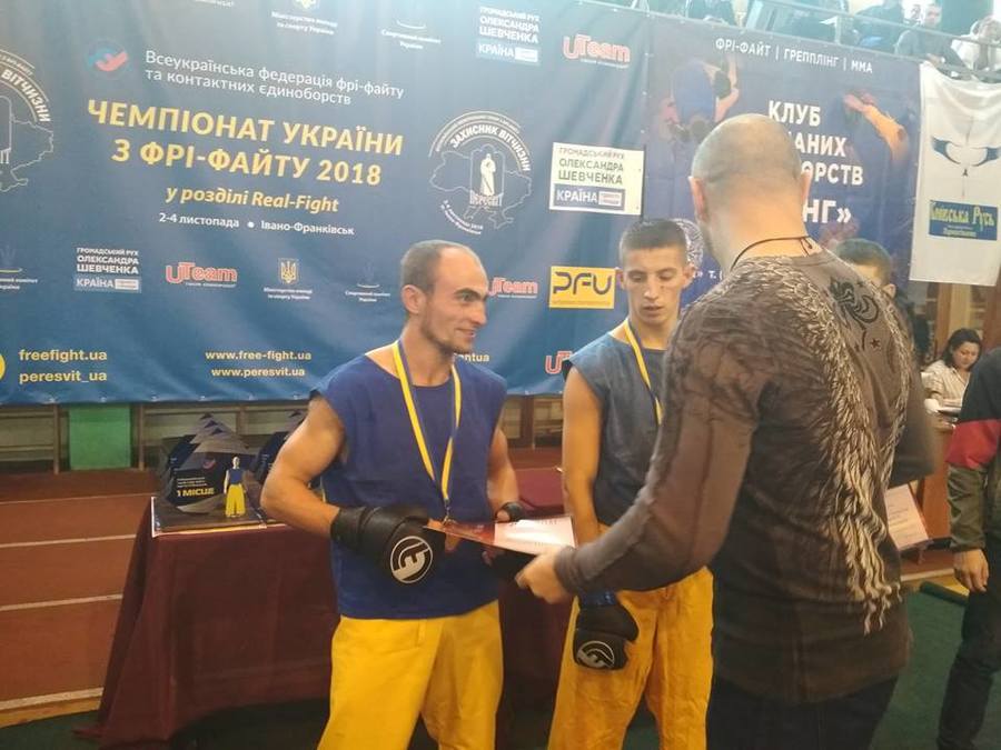 На чемпіонаті України з фрі-файту вінничани здобули чотири нагороди