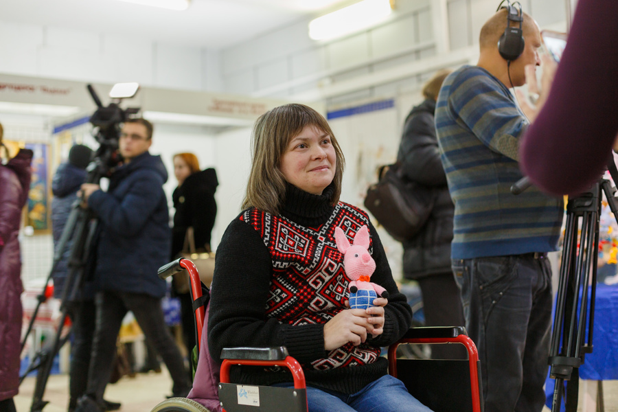 У Вінниці відкрили виставку новорічних подарунків «Душею створена краса»