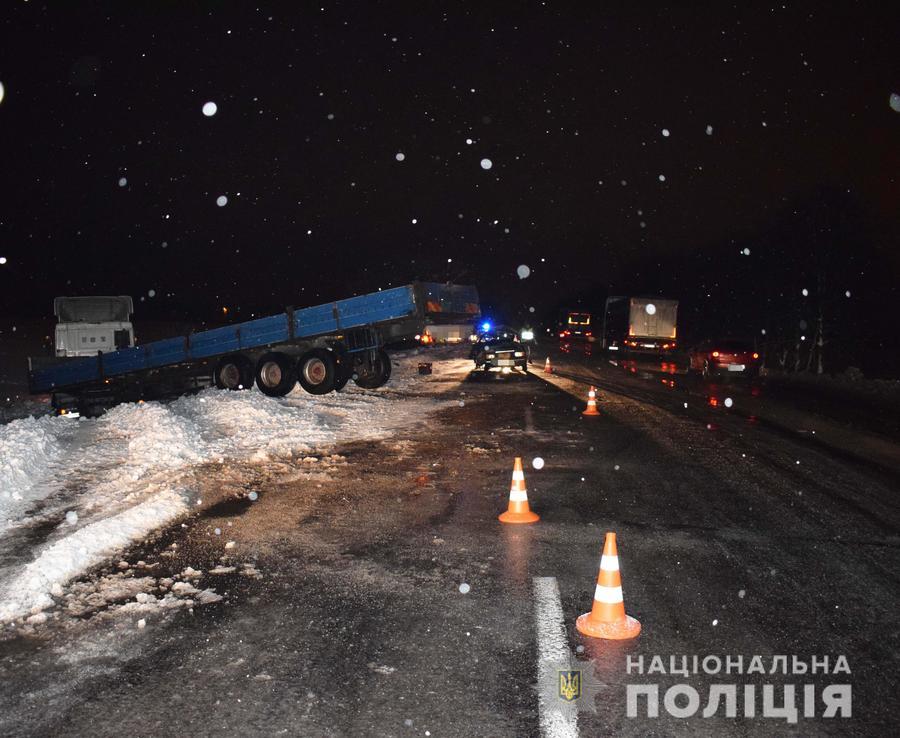 Минулої доби в 4-х ДТП, які сталися на Вінниччині, постраждали шестеро людей