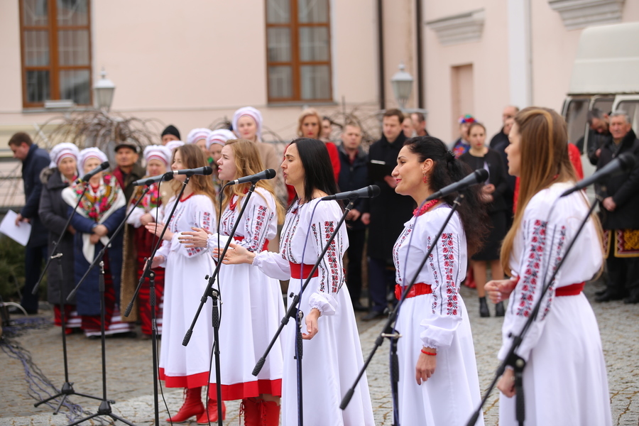 Сьогодні вінничани вшанували пам'ять Великого Кобзаря 