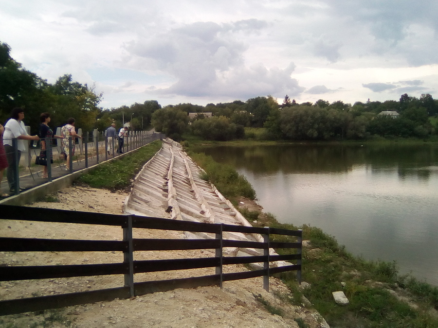 Створена в числі перших Студенянська громада ділиться своїми успіхами і здобутками з сусідами