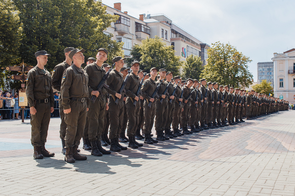 Нацгвардійці військової частини 3008 склали присягу на вірність українському народові