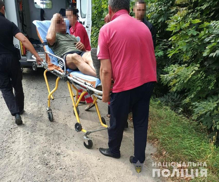 На Вінниччині поліцейська врятувала життя велосипедисту