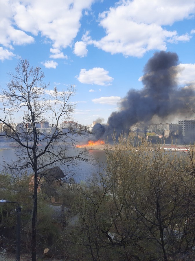 Вінницька «Австралія у вогні»: впродовж вихідних бійці ДСНС загасили два десятки пожеж в екосистем